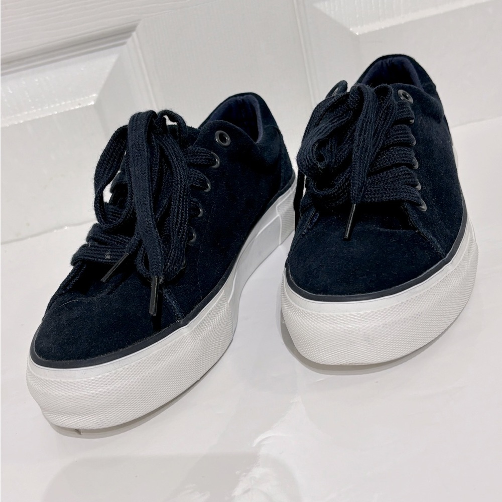 Chelsee Girl Suede Sneakers size 6